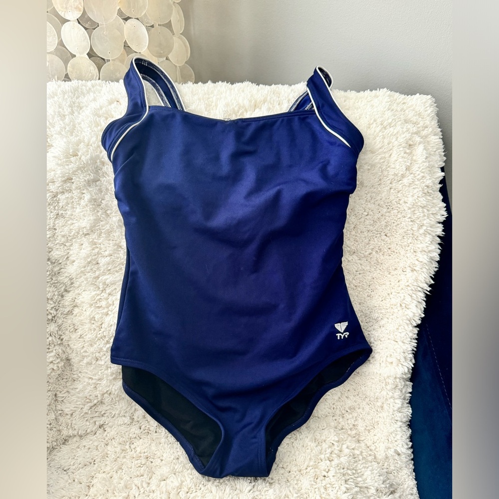 One piece swimsuit